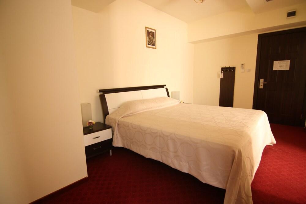 Lina Hotel Bucureşti Eksteriør bilde